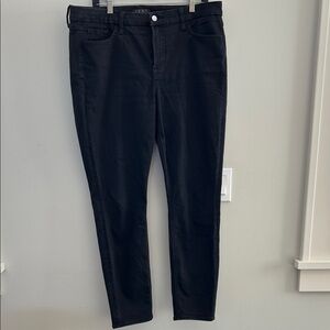 Jen7 Classic Black Skinny Jeans for Women